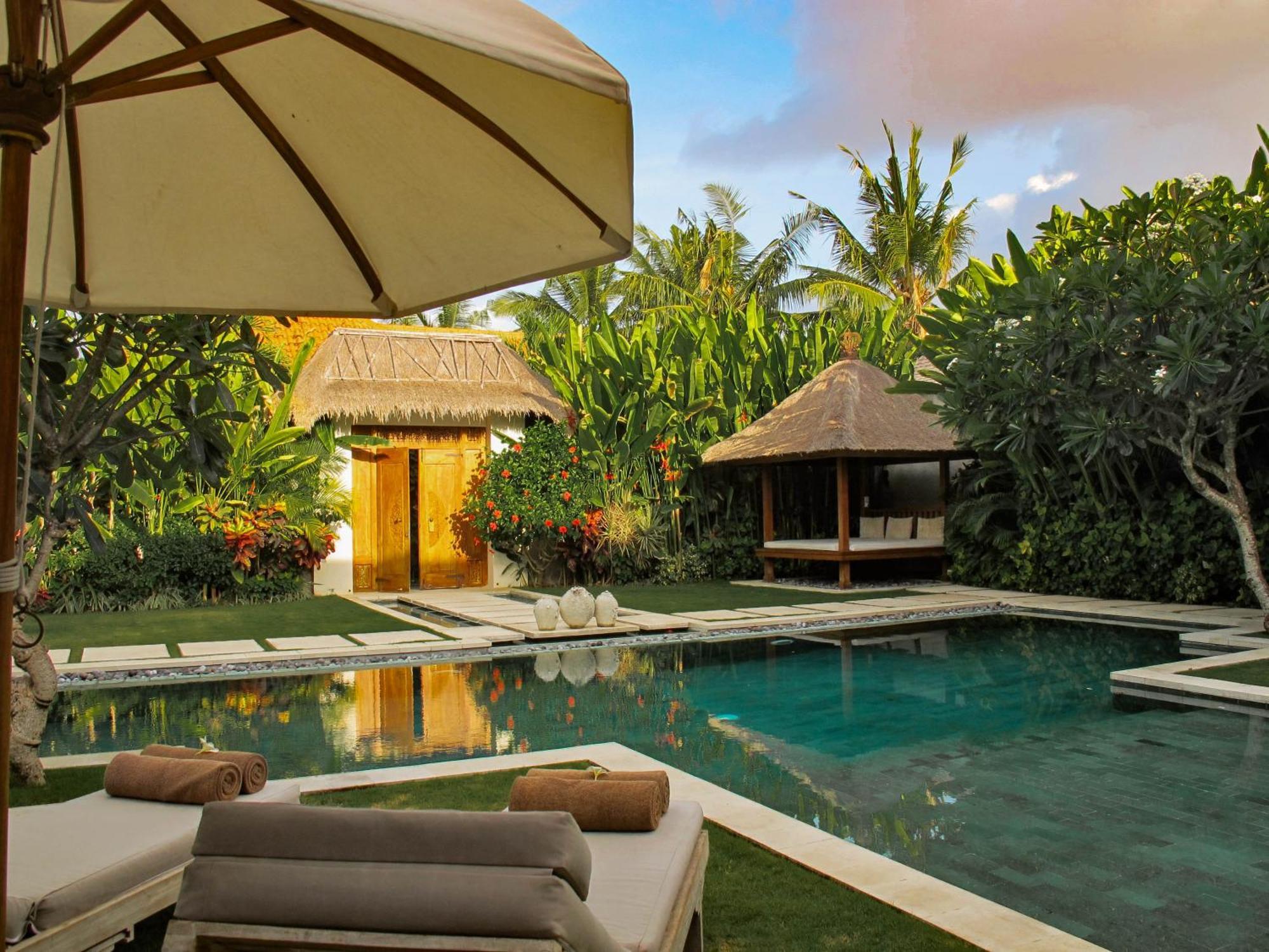 Nyaman Villas Seminyak Экстерьер фото