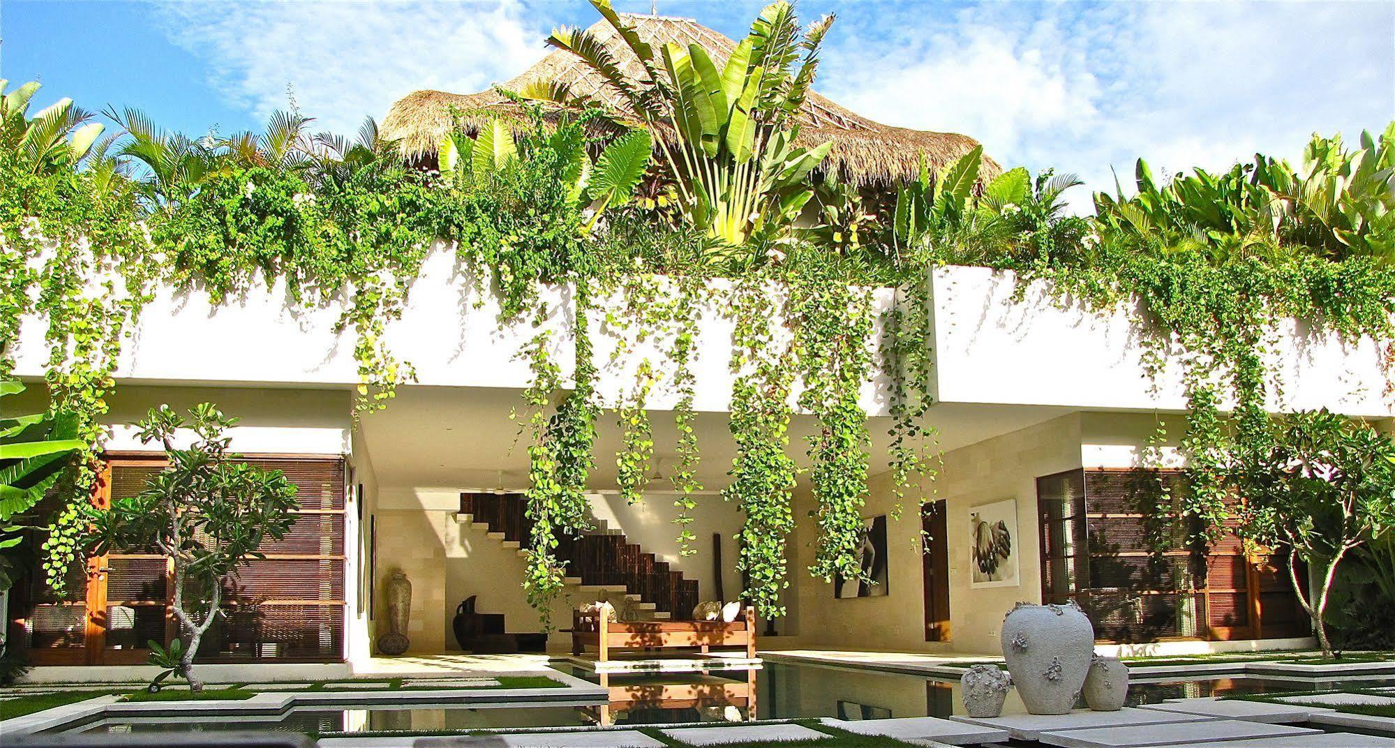 Nyaman Villas Seminyak Экстерьер фото