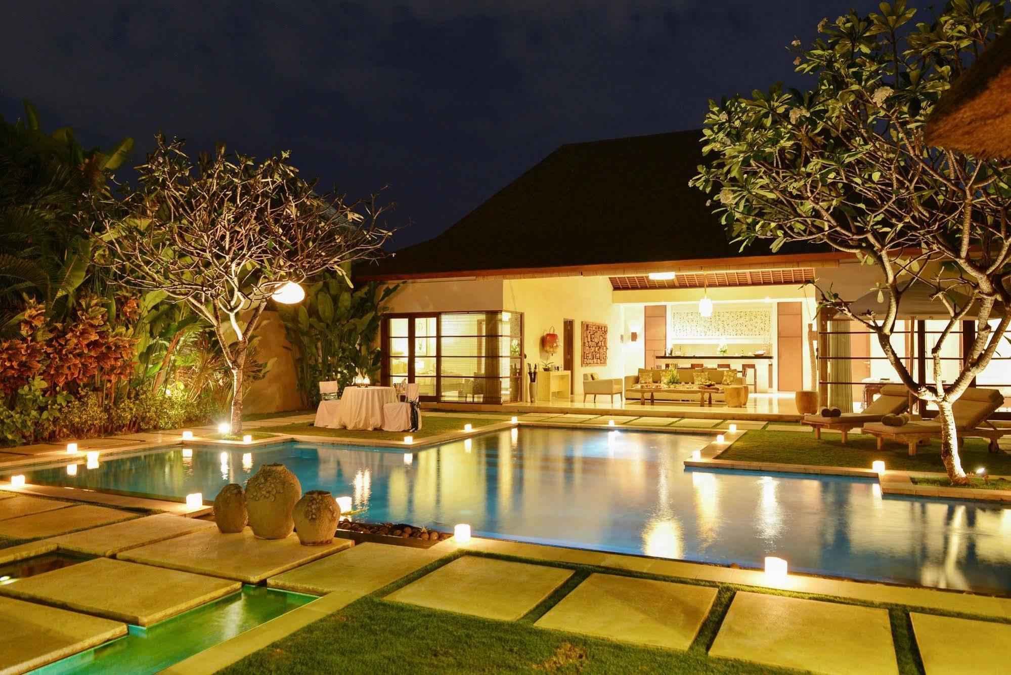 Nyaman Villas Seminyak Экстерьер фото
